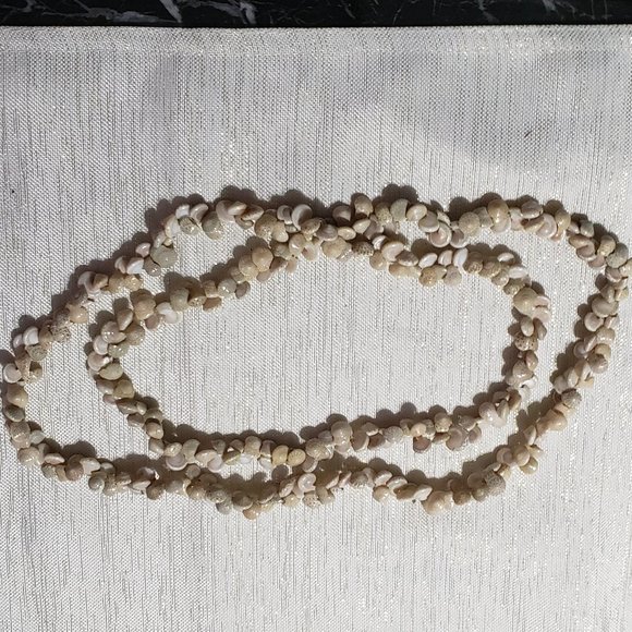 Strand of sea shells. Vintage 69 - Picture 4 of 4